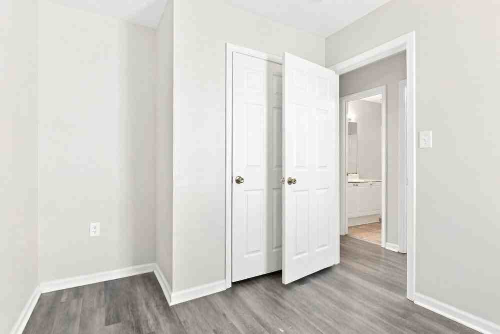 1315 Braveheart Ln - Photo 7 of 18