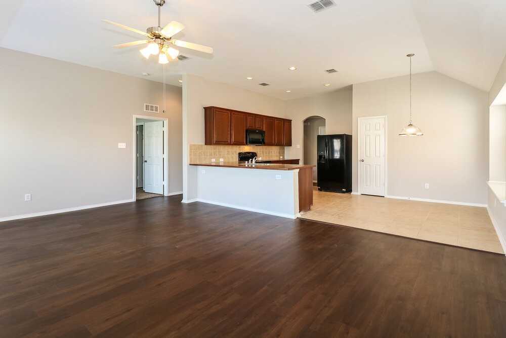 513 Anchor Way - Photo 3 of 18