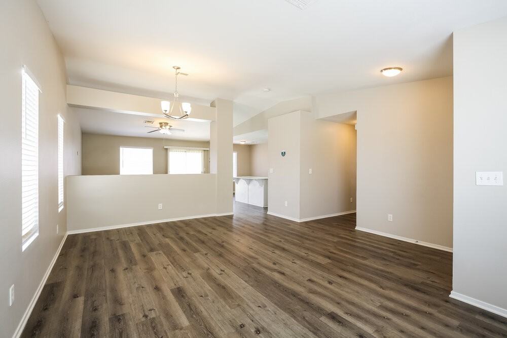 3101 Honeysuckle Ave - Photo 4 of 16