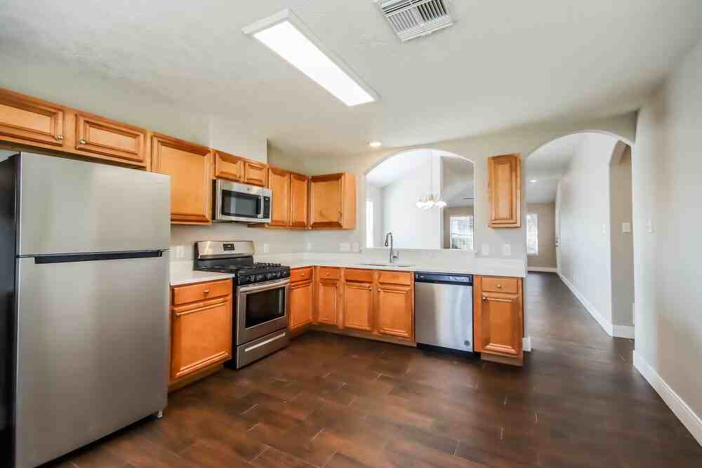 21618 Aldercy - Photo 7 of 15