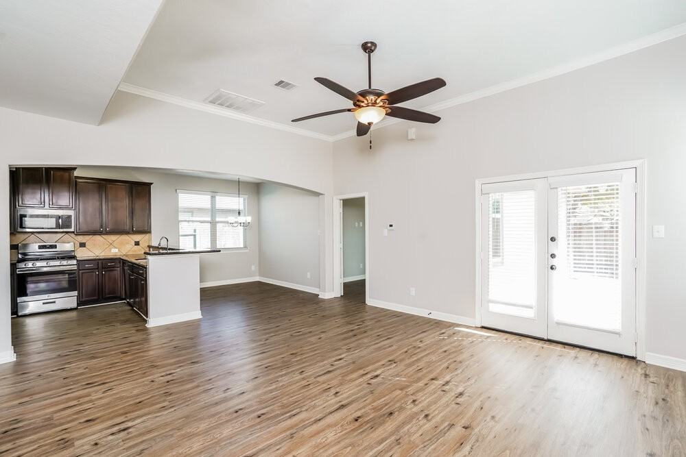 2041 Lost Pine Ct - Photo 5 of 17