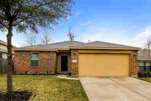 featured image of 801 Lovebug Ln