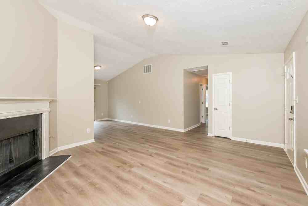 316 Mill Glen Ct - Photo 3 of 16