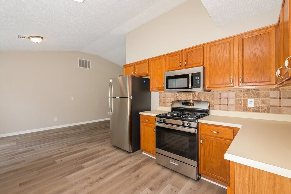 316 Mill Glen Ct - Photo 6 of 16