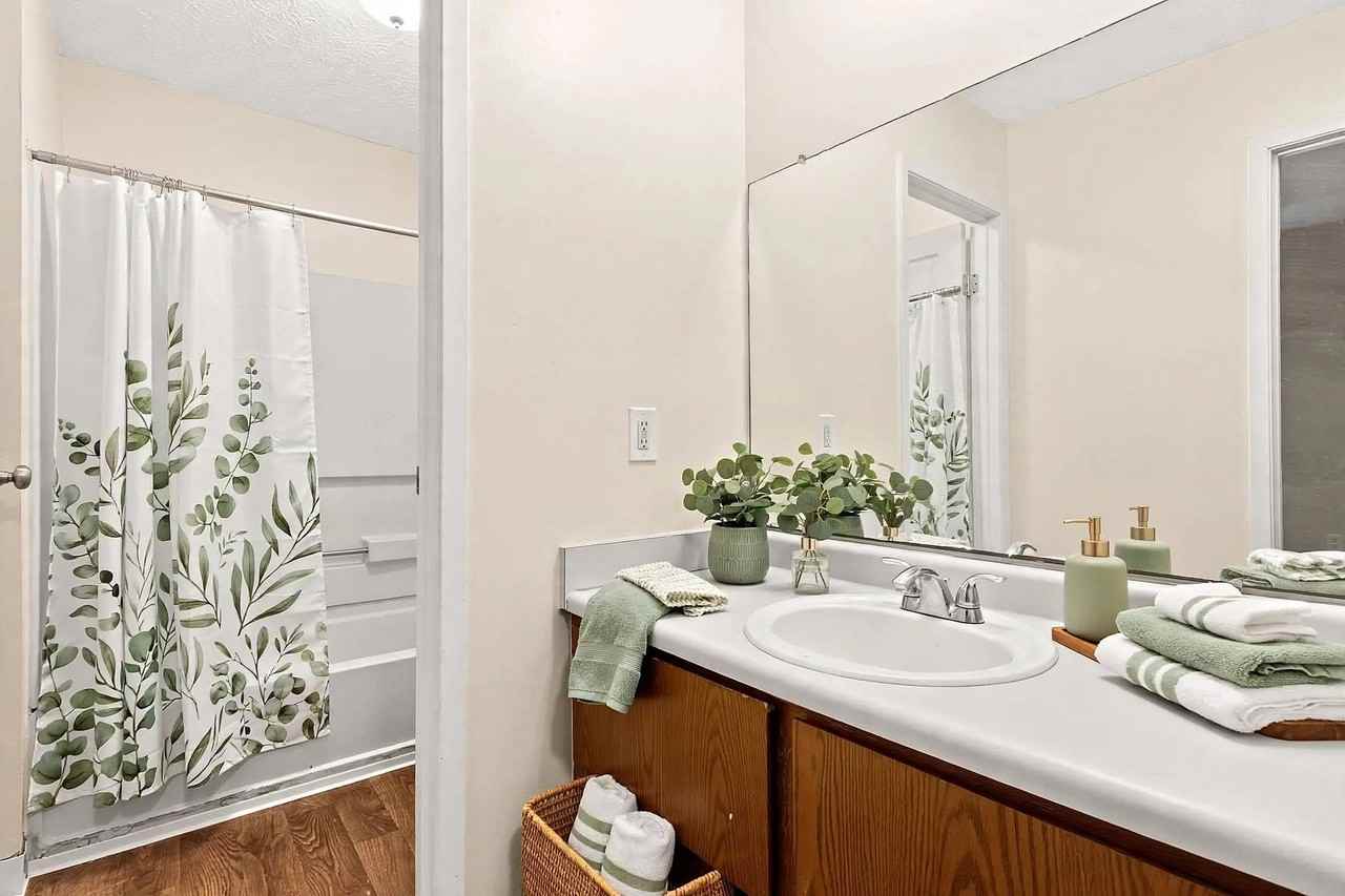 1016 Brooks End Ct #1016 - Photo 4 of 10