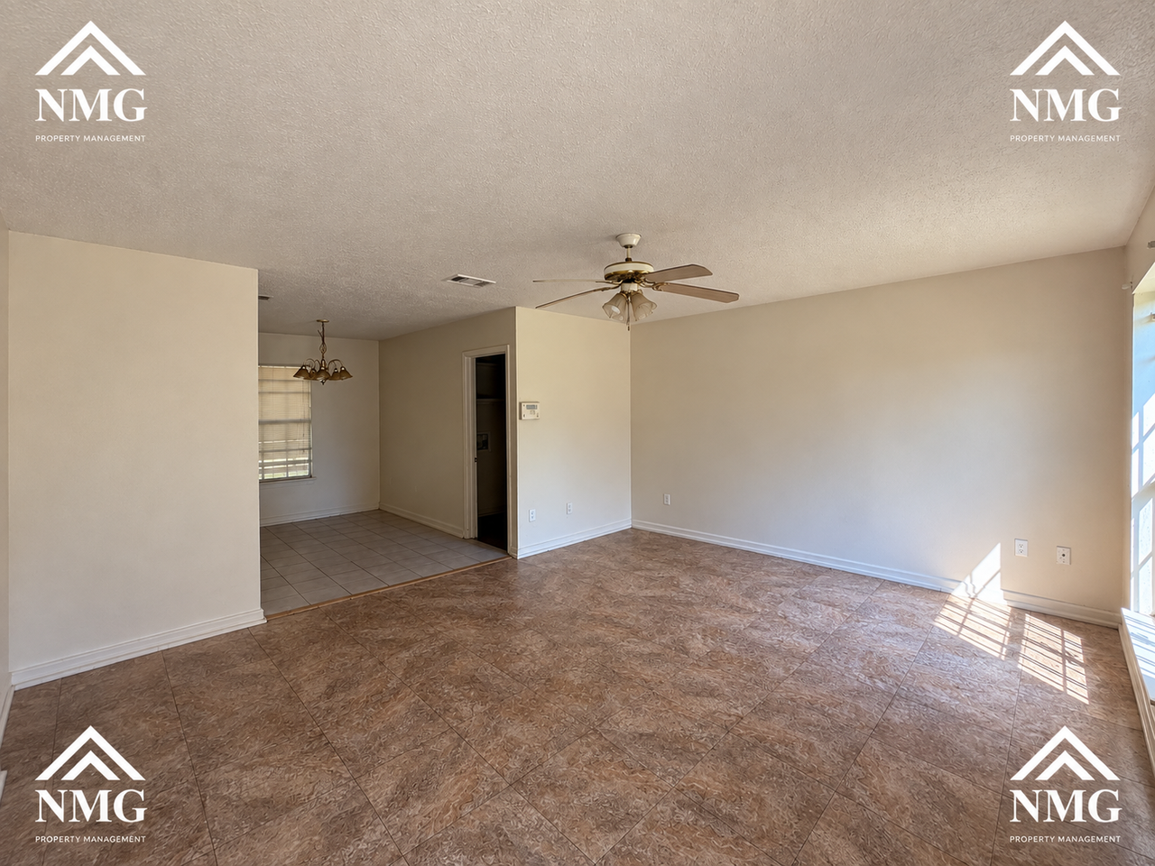 1755 Brookhollow Cir #1 - Photo 5 of 13