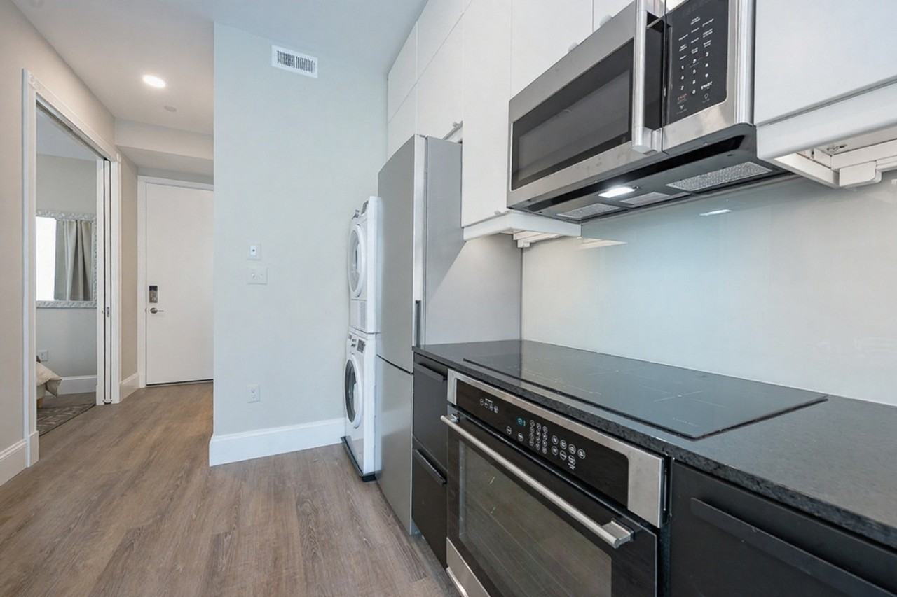 1518 R St Nw #1631898P - Photo 5 of 18