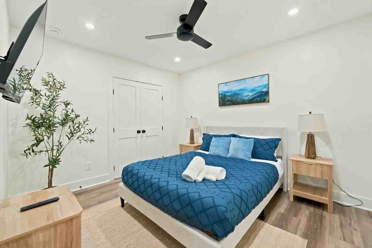 582 Hamilton E Holmes Dr Nw #1609586P - Photo 4 of 14