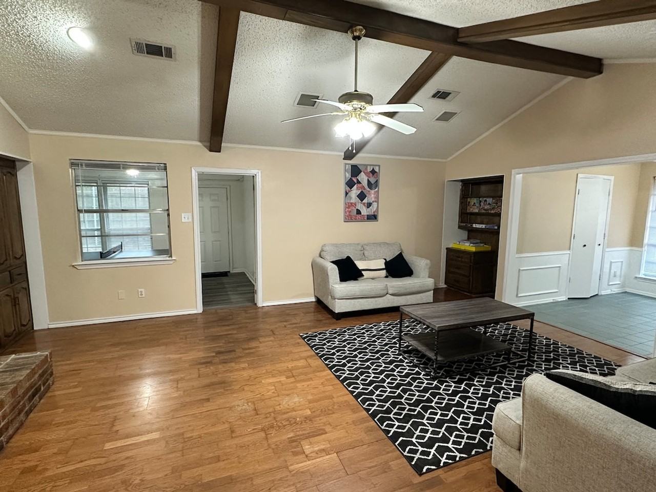 4821 S Country Club Rd #1624498P - Photo 4 of 28