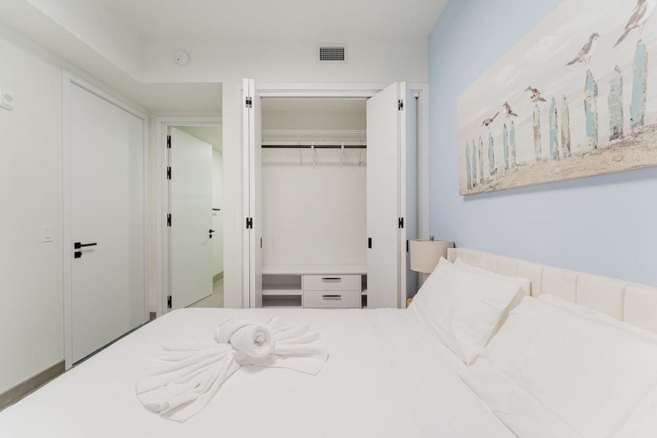 2750 Griffin Rd #1625506P - Photo 6 of 24