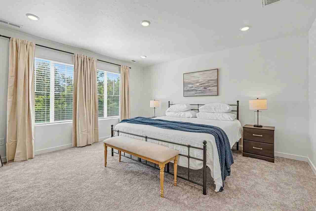 4165 W Steel Grey Ln #1631271P - Photo 4 of 26