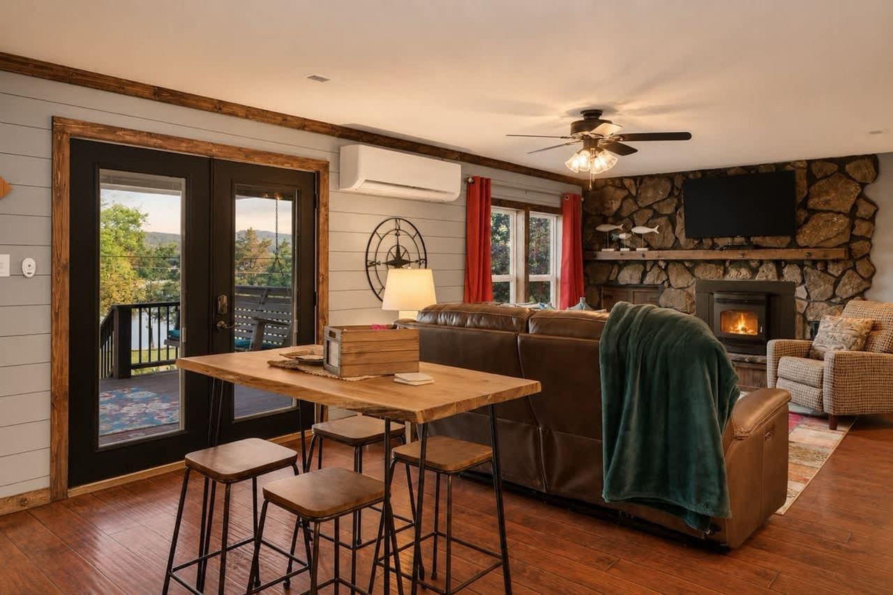 1715 Hideaway Road - Photo 2 of 25