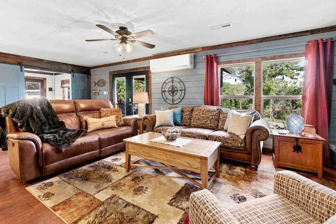 1715 Hideaway Road - Photo 3 of 25