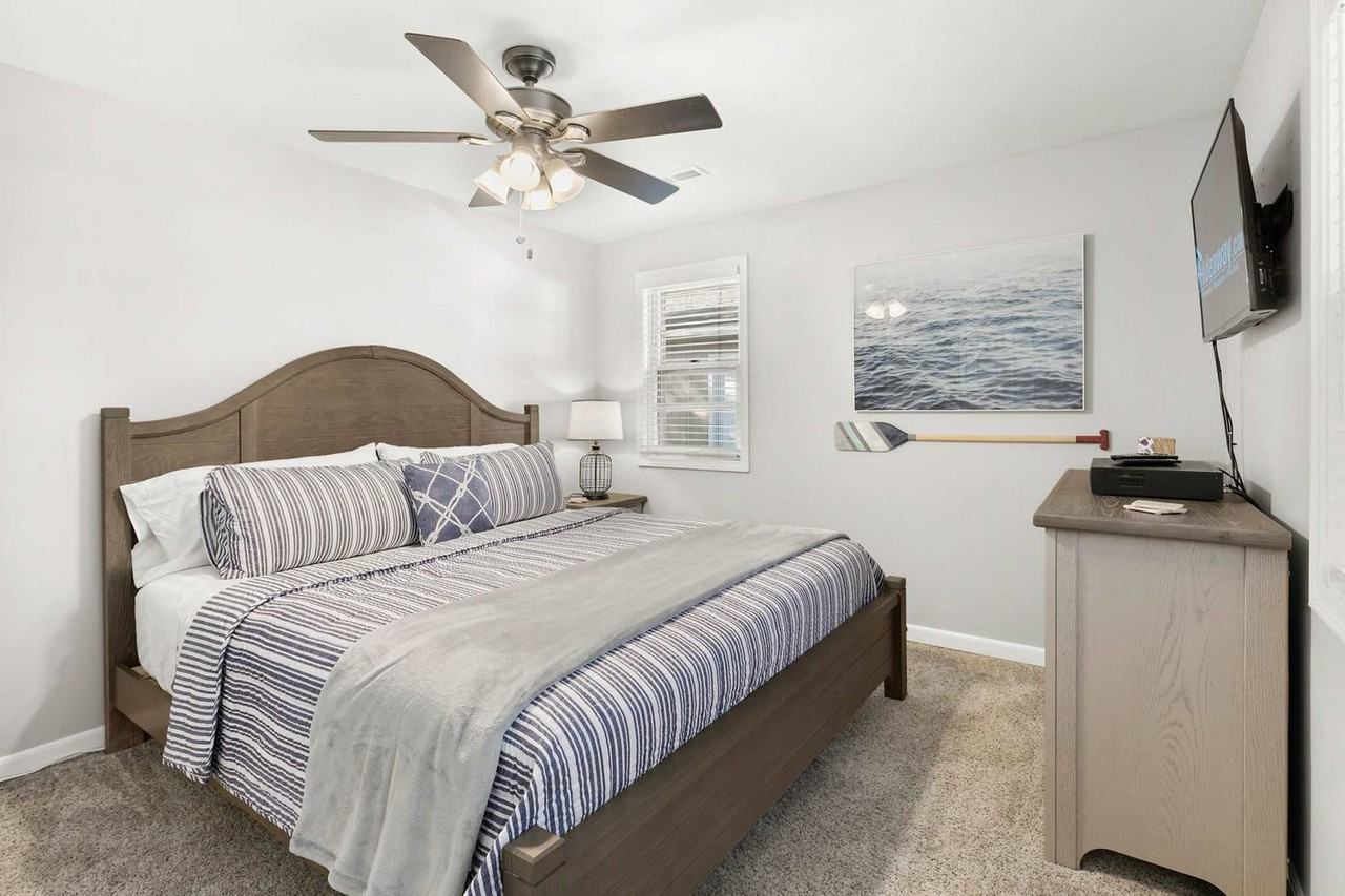 1715 Hideaway Road - Photo 5 of 25