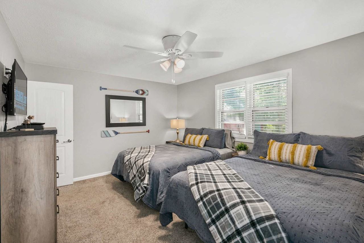 1715 Hideaway Road - Photo 6 of 25
