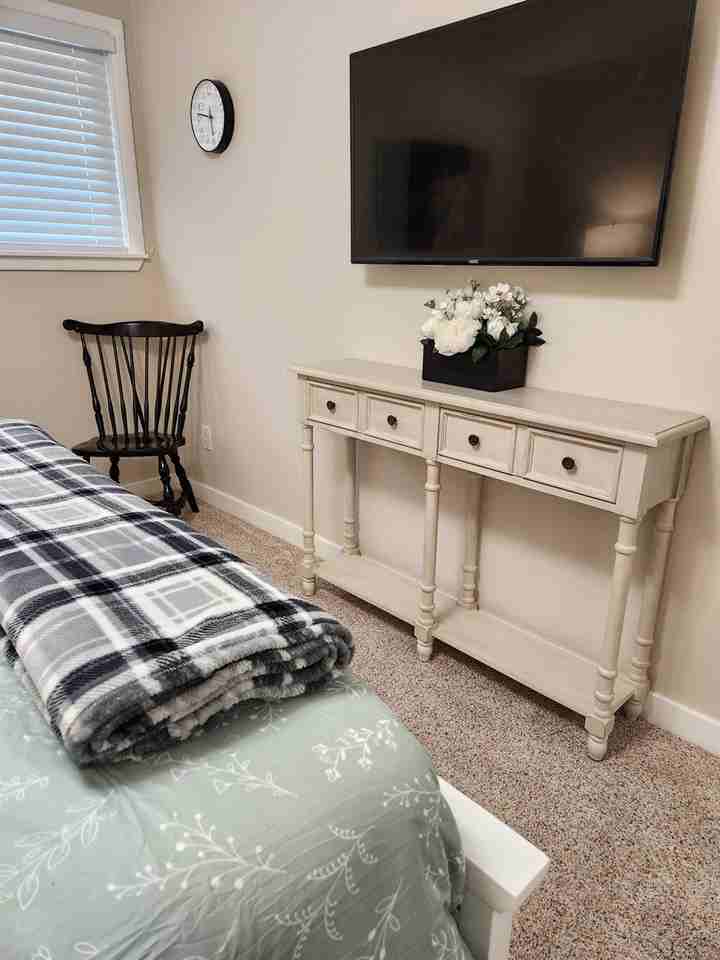 2207 Parker Ave #1631870P - Photo 5 of 25