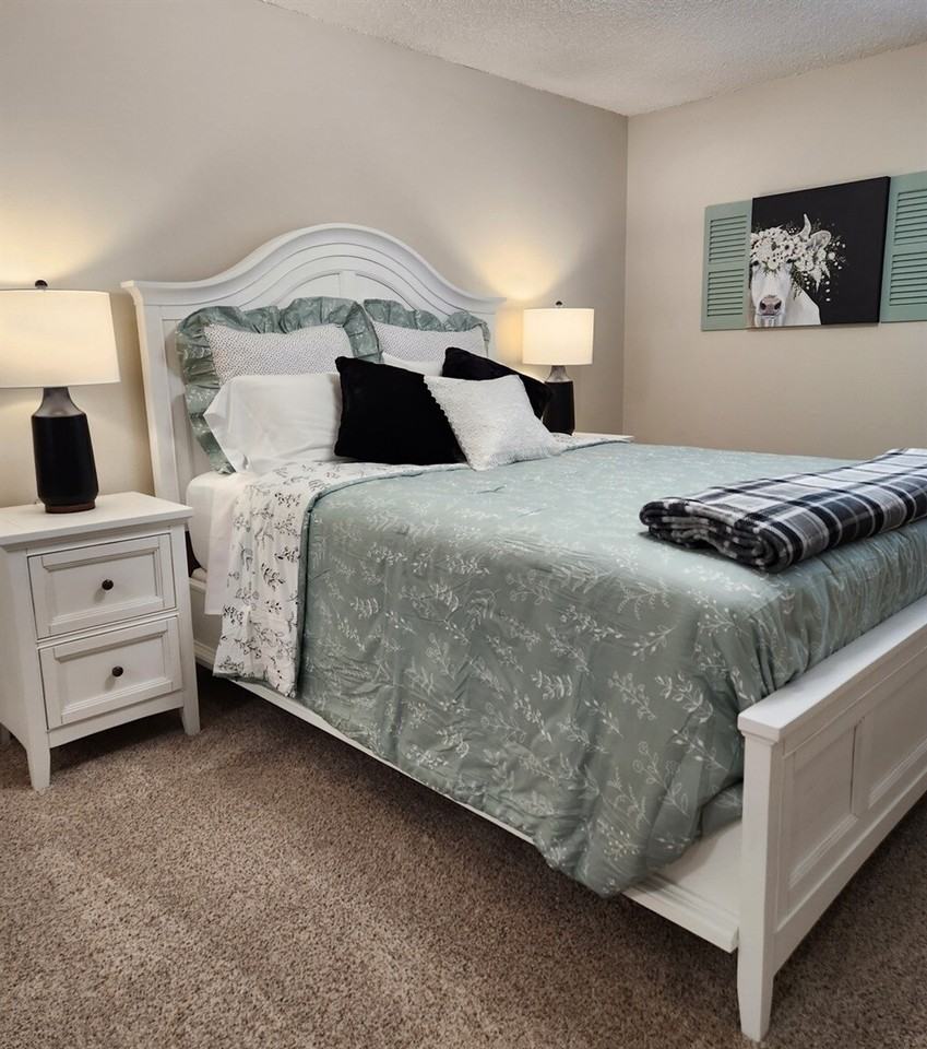 2207 Parker Ave #1631870P - Photo 6 of 25