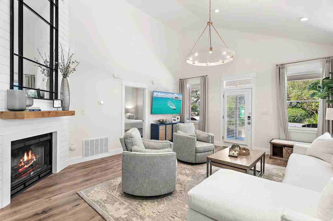 160 N Myrtle Dr #1606578P - Photo 4 of 43