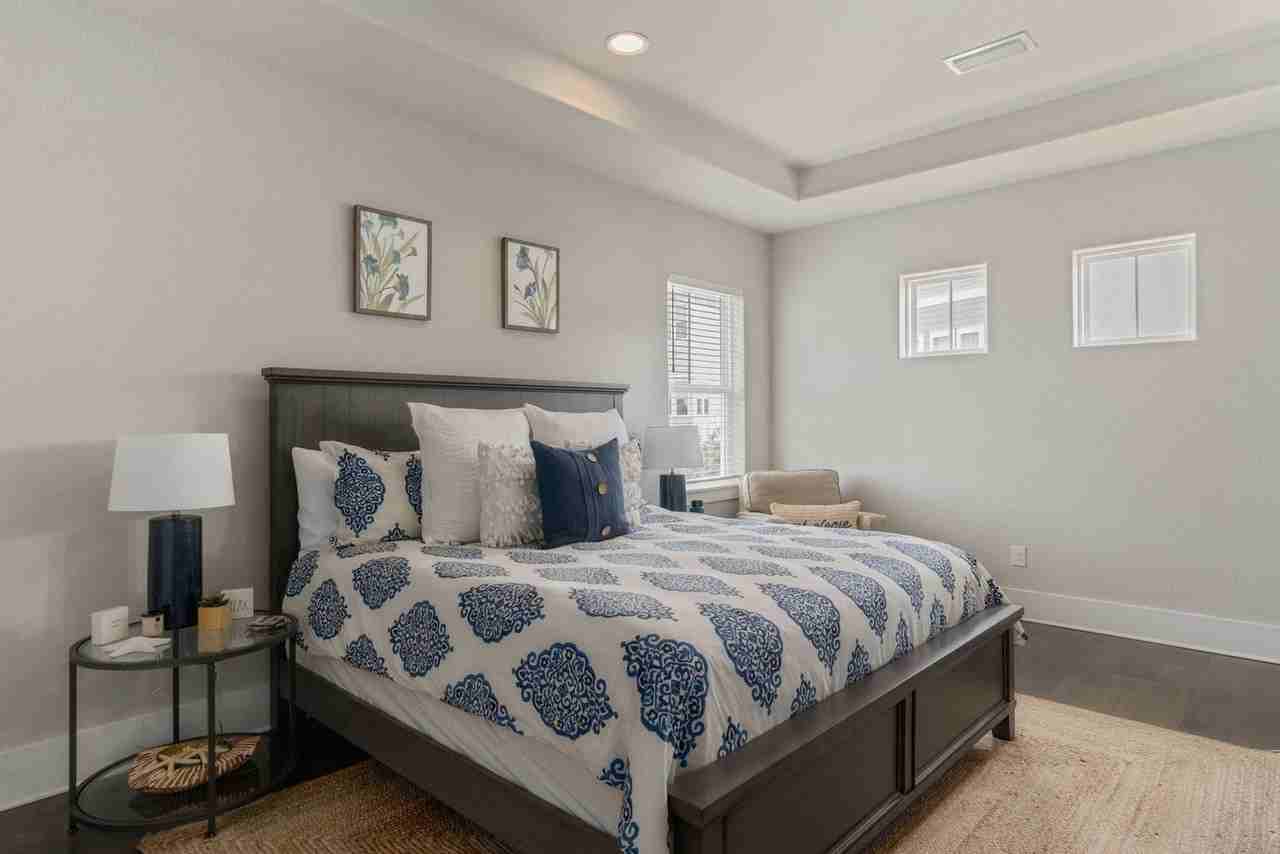 374 Gulfview Cir #1603131P - Photo 6 of 37