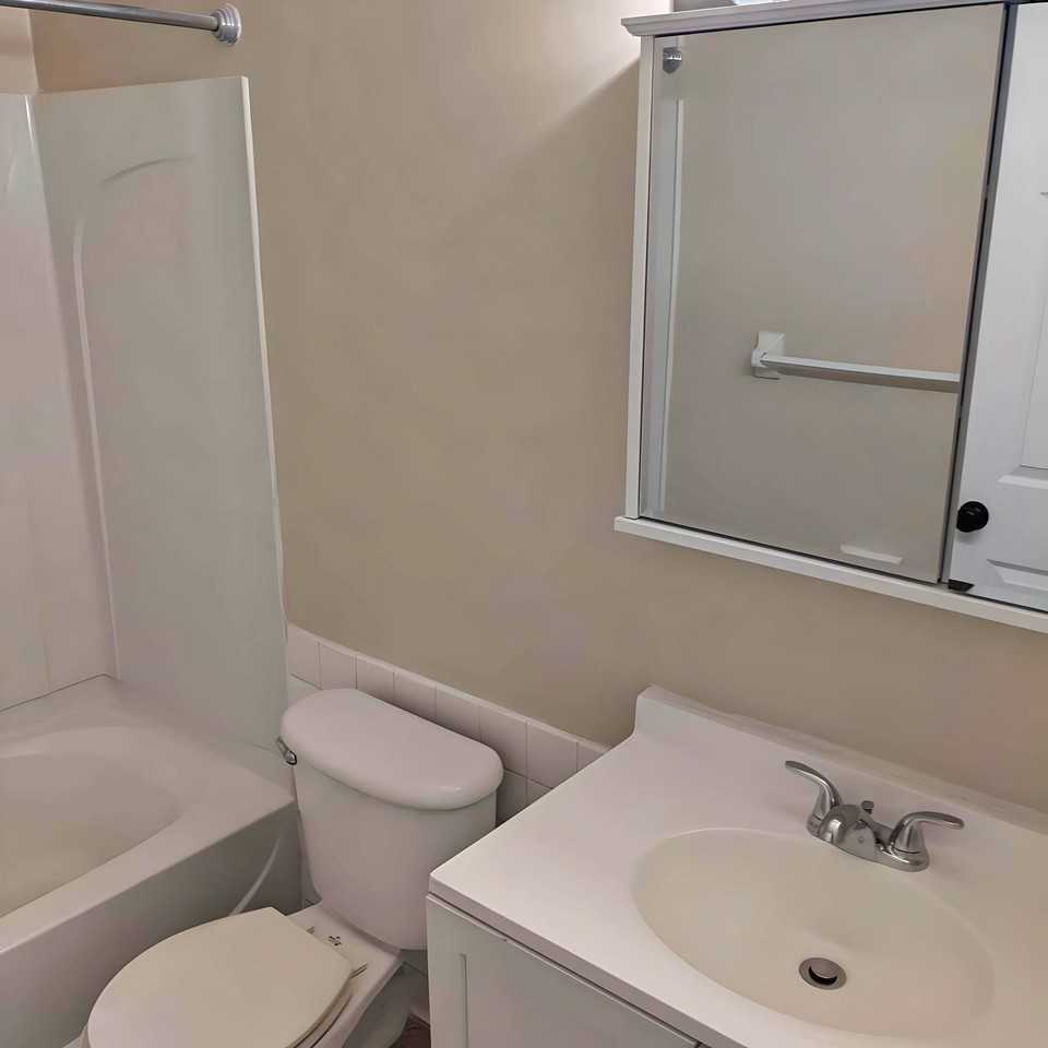 2395 3rd St Nw #101 - Photo 2 of 30