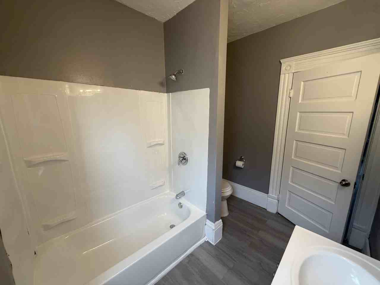 3295 W 54th St - Photo 2 of 9