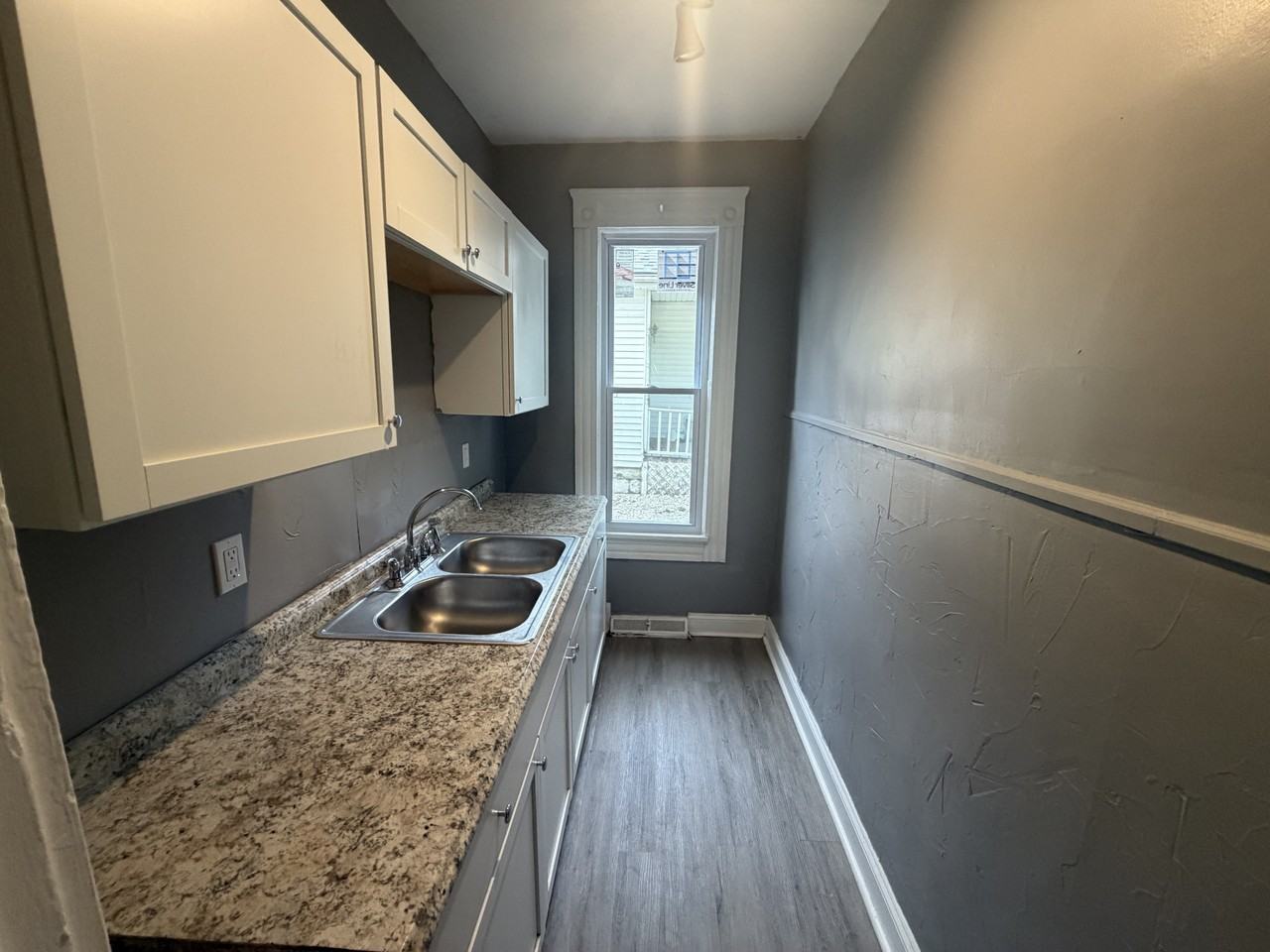 3295 W 54th St - Photo 4 of 9