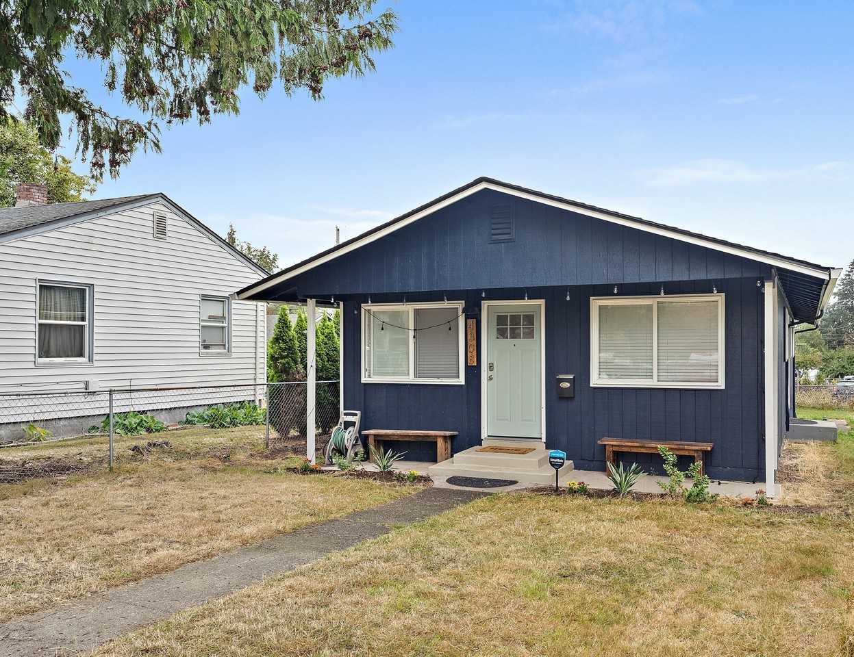 4308 E F St - Photo 5 of 18