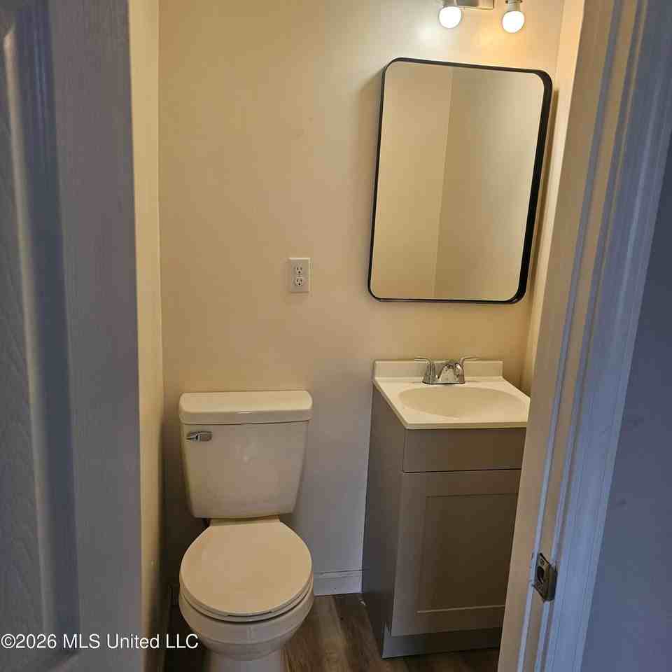 2512 Beachview Dr - Photo 6 of 12