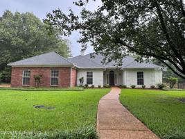 featured image of 76 Eastgate Dr