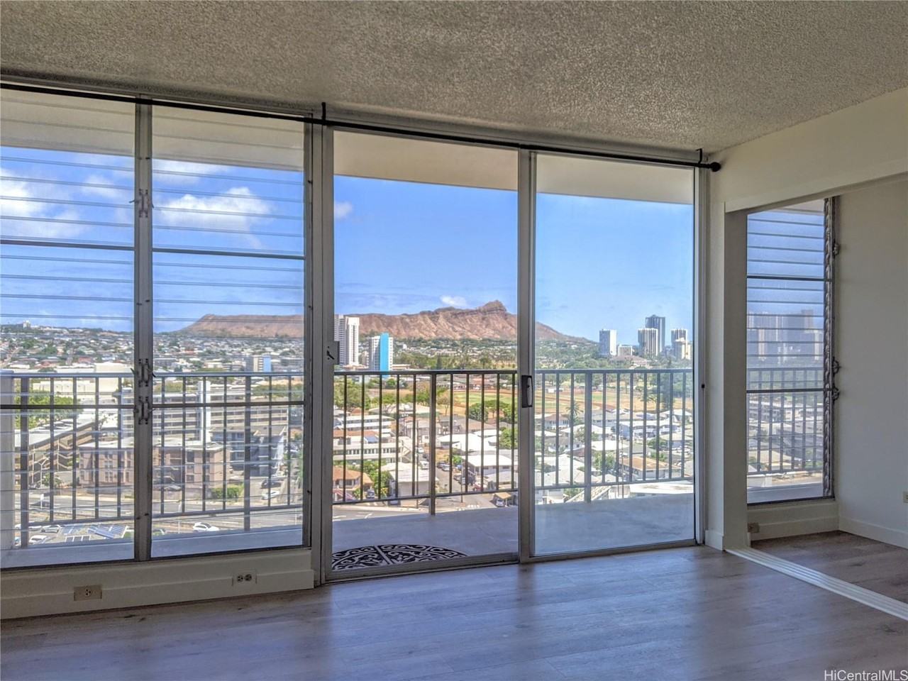 2754 Kuilei St #1506 - Photo 5 of 25