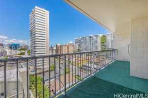 featured image of 1420 Victoria St #1301