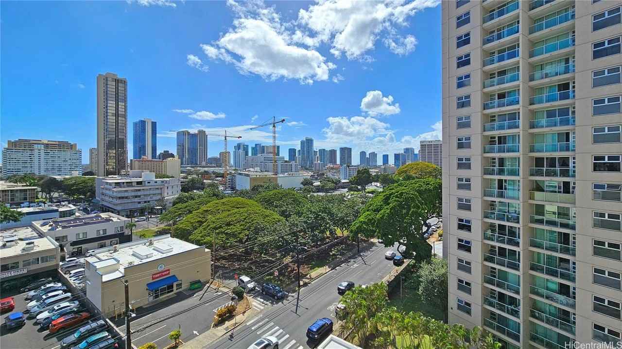1314 Kalakaua Ave #802 - Photo 3 of 25