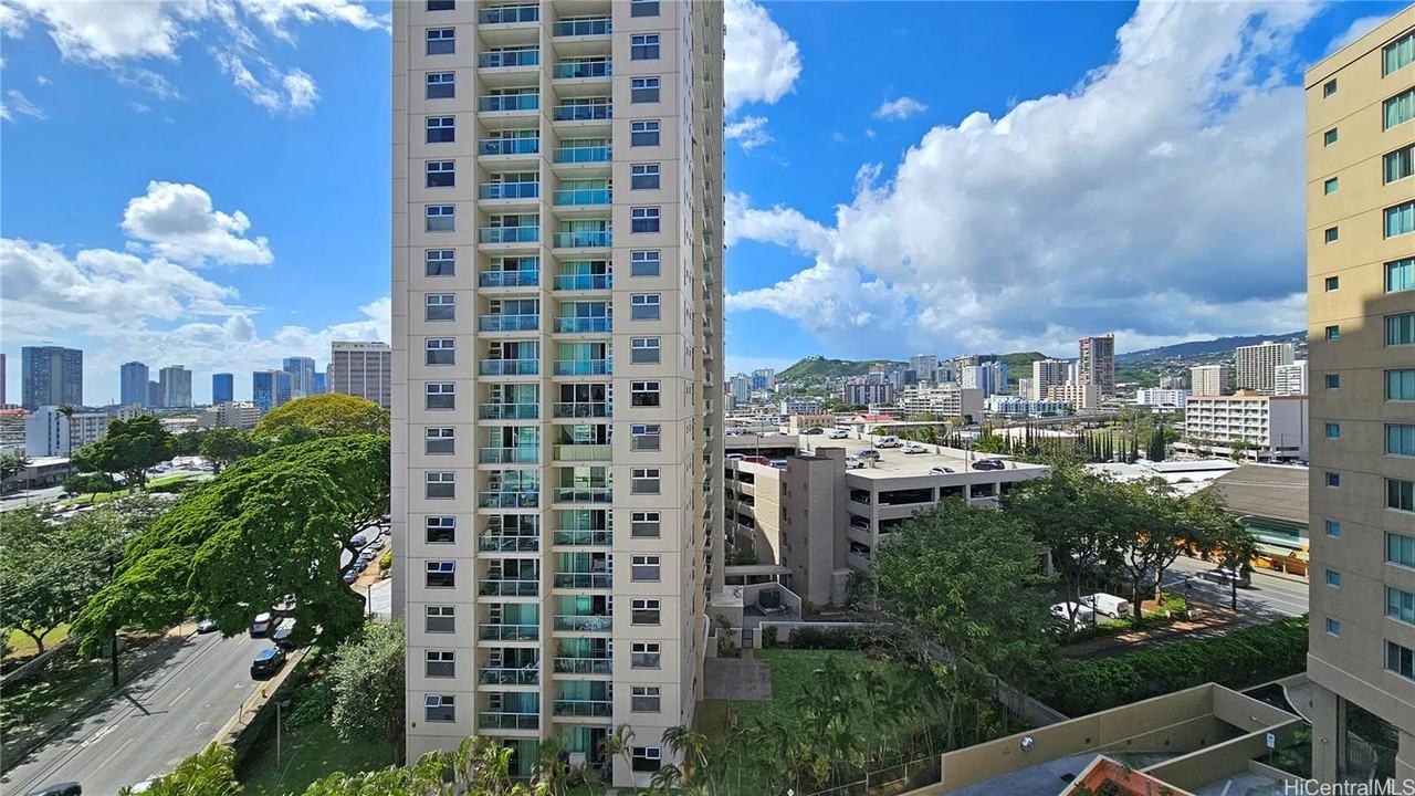 1314 Kalakaua Ave #802 - Photo 4 of 25