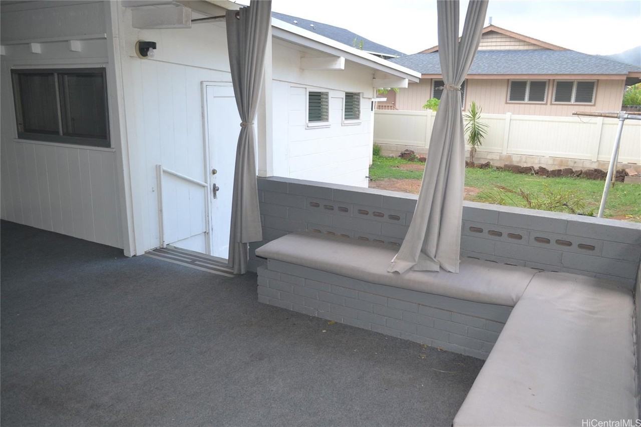3238 Makini St - Photo 6 of 9