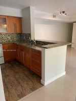 featured image of 2496 Centergate Drive