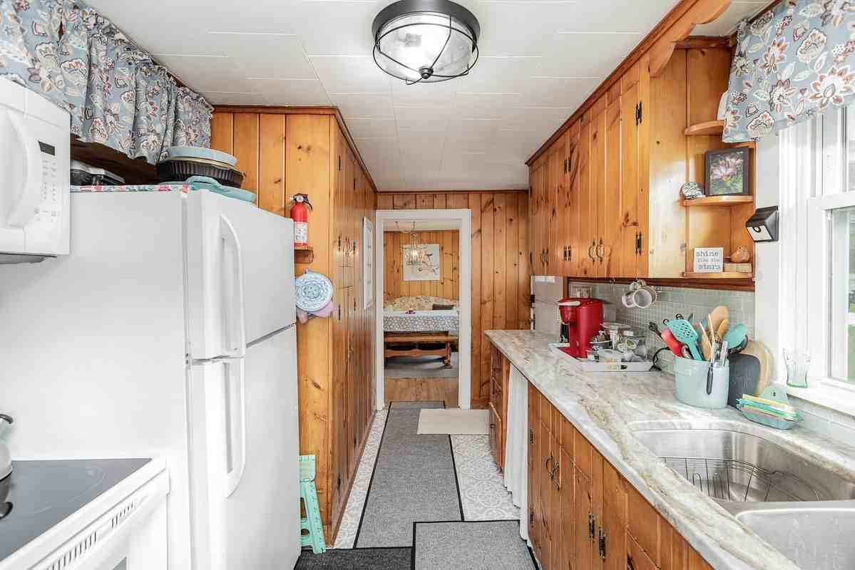 8479 Princeton St - Photo 4 of 8