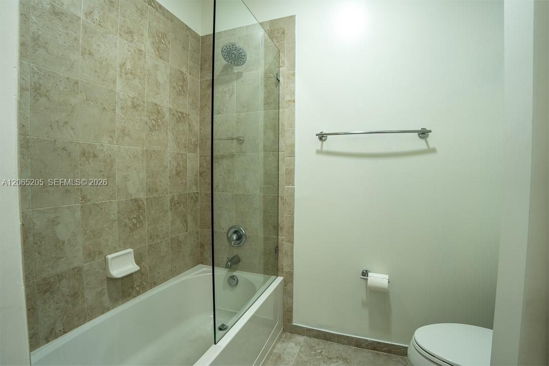 6943 Halton Park Ln - Photo 7 of 22