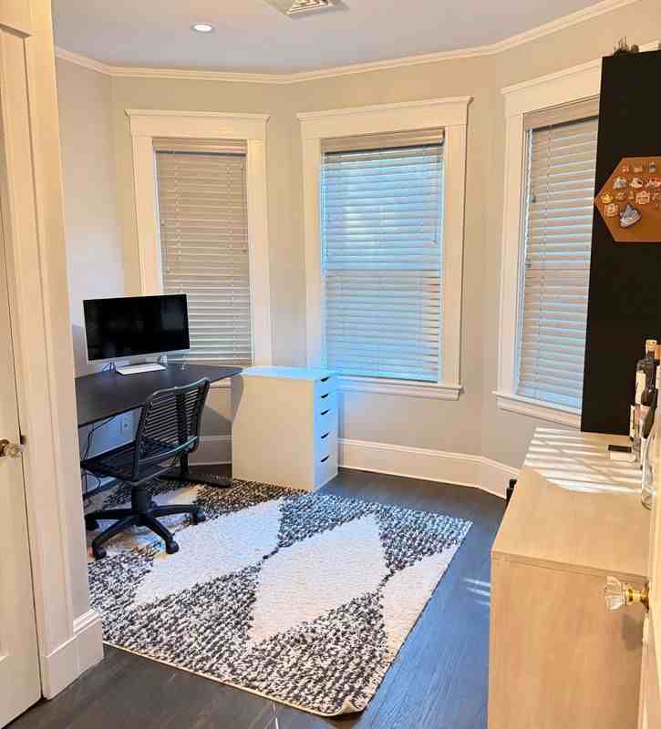 131 Mount Vernon St - Photo 4 of 15