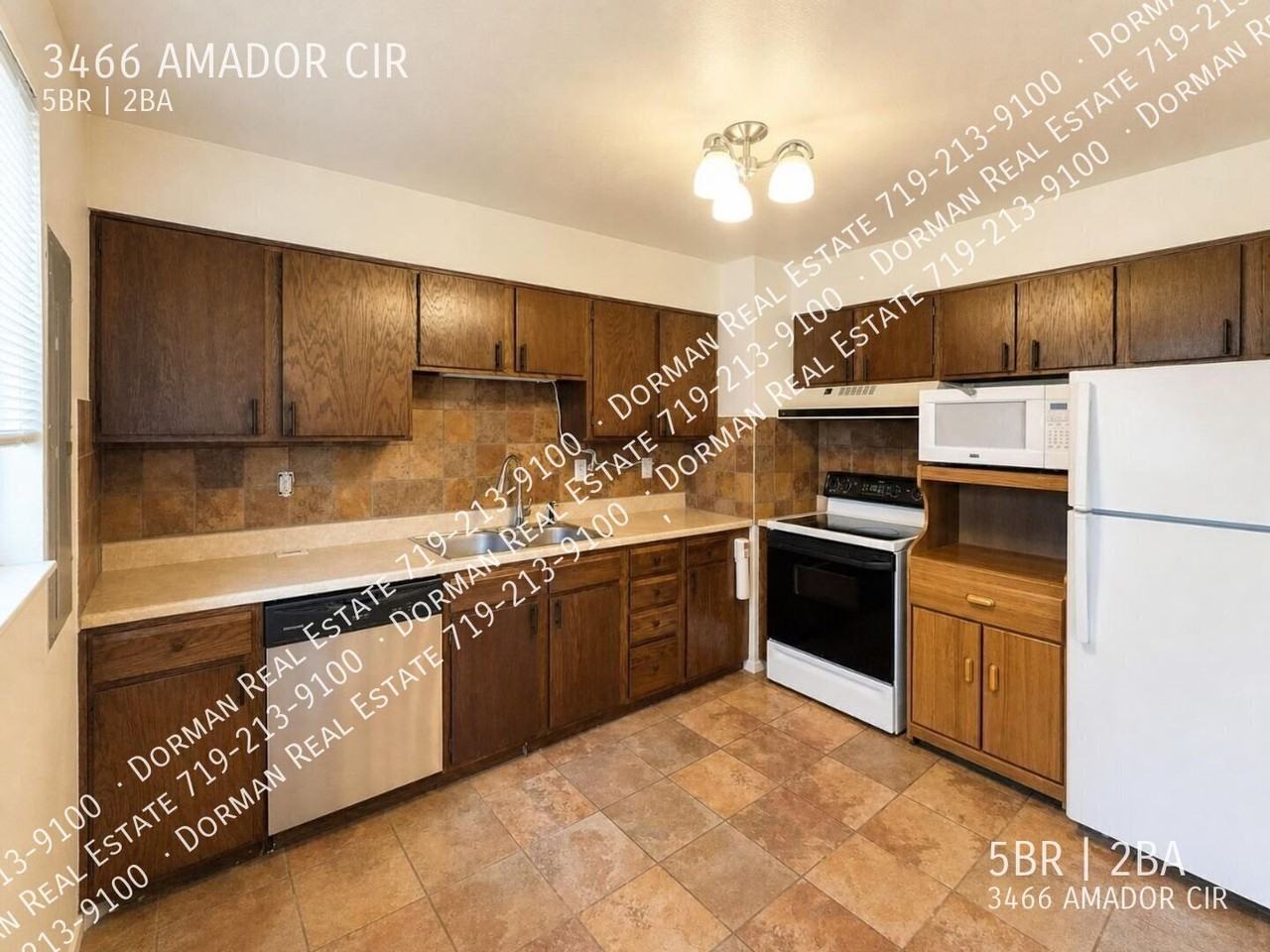3466 Amador Cir - Photo 5 of 47