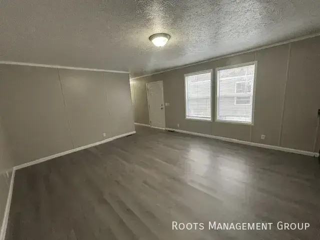 1107 W Bonny Doon Ln - Photo 2 of 18