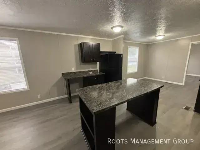 1107 W Bonny Doon Ln - Photo 4 of 18