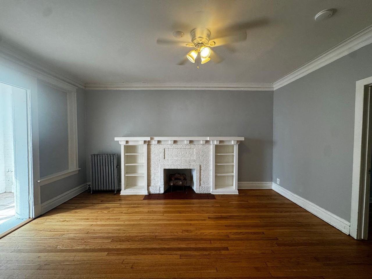 2664 E 77th St #1 - Photo 2 of 8