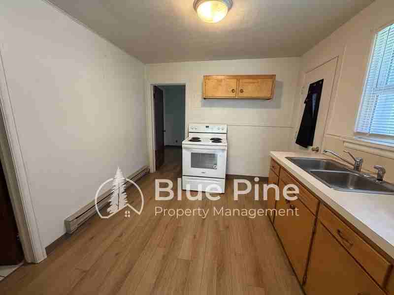 157 E Elva St #2 - Photo 3 of 9