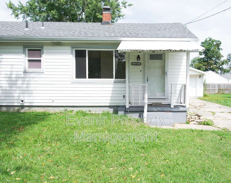 113 Oakwood Ave - Photo 3 of 26