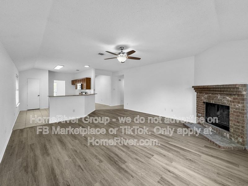 2828 Thrush Dr - Photo 5 of 22