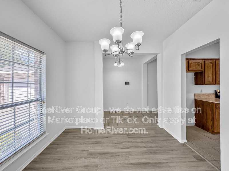 2828 Thrush Dr - Photo 6 of 22
