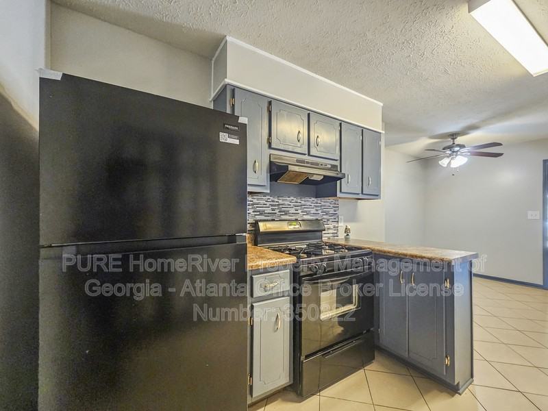 85 Plum Orchard Rd #2 - Photo 7 of 18