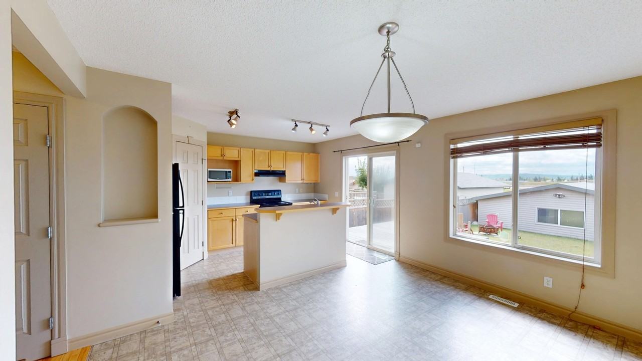 95 Arbour Meadows Close Nw - Photo 4 of 19