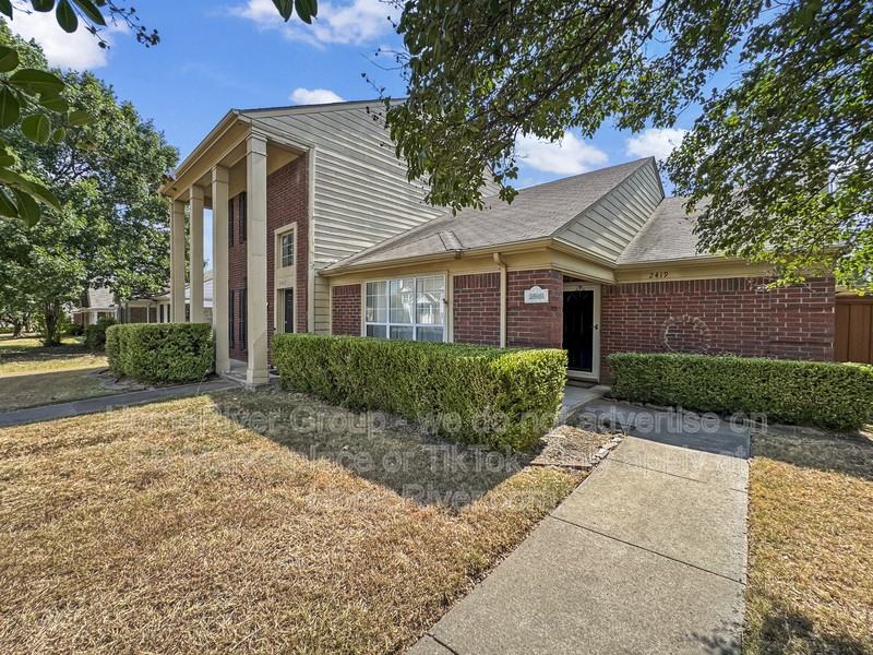 2417 Forestbrook Dr - Photo 2 of 22