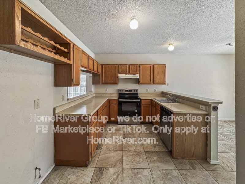 2417 Forestbrook Dr - Photo 6 of 22